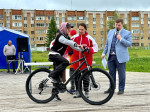 Сегодня в Ухте впервые прошла спортивная акция «Велодень – Велодети», приуроченная к празднованию Дня России
