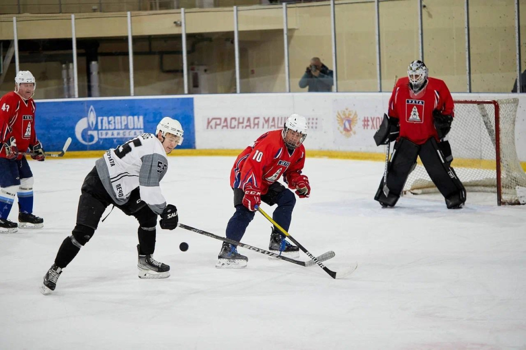 09 хоккей.jpg 09 хоккей.jpg