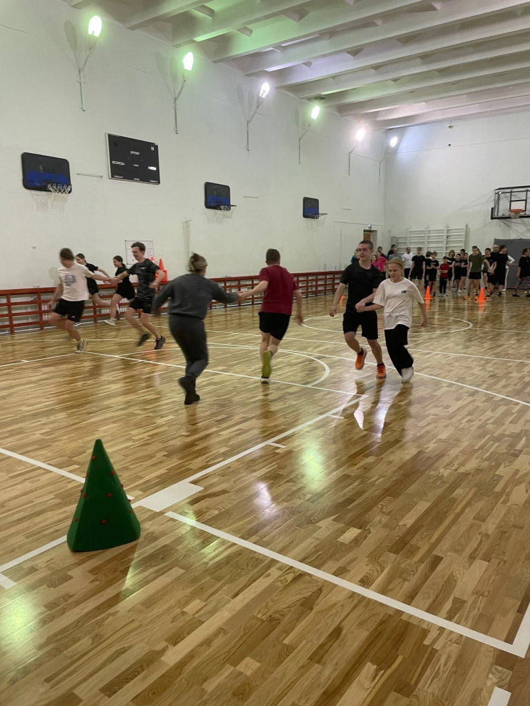 4 СШ № 2 семейный.jpg