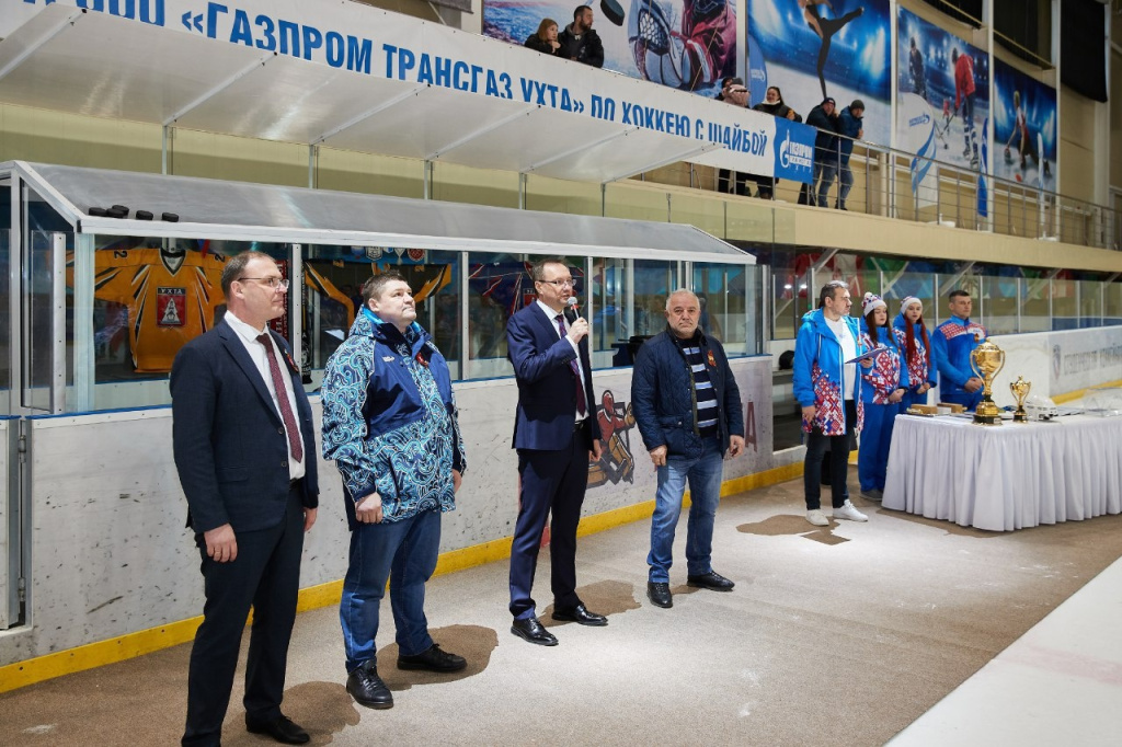 01 хоккей.jpg 01 хоккей.jpg