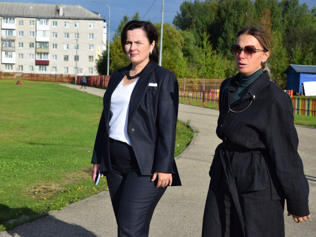 02 министр.jpg