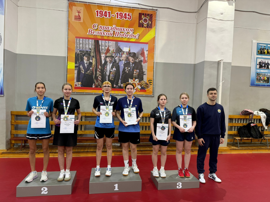 07 настольный теннис.jpg